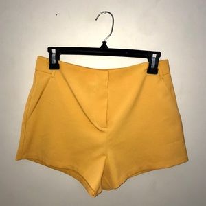 Yellow short
